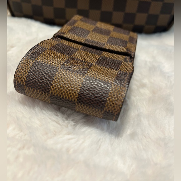 Louis Vuitton Damier Cigarette Case / Makeup Case - Picture 5 of 6